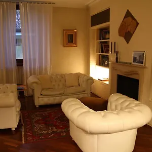 https://appartamento-domus-coeli.hotelinveneto.com